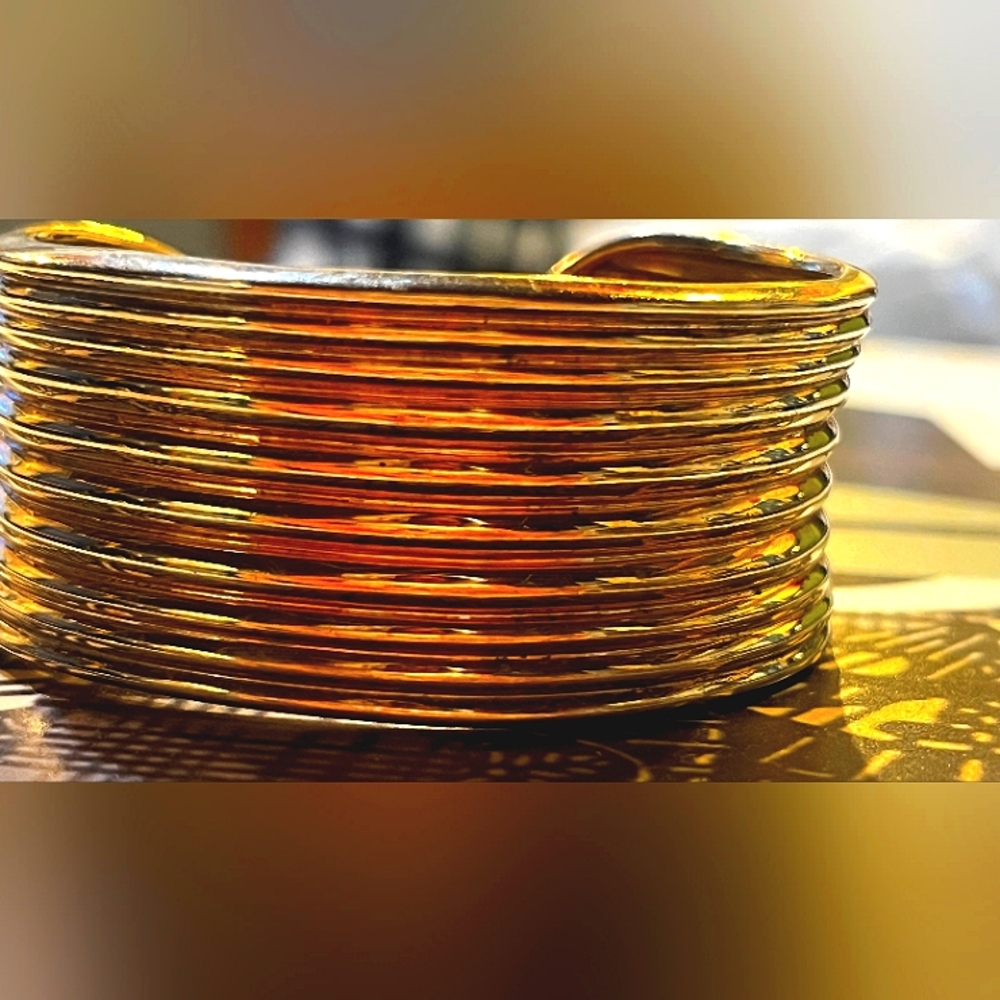 Beautiful Statement Cuff Bracelet 925 stamped